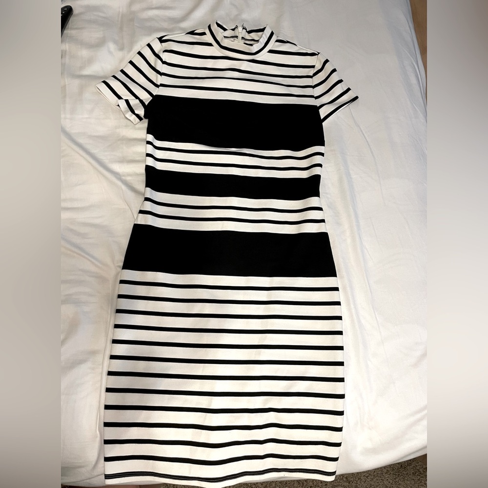 Black and white stripped dress